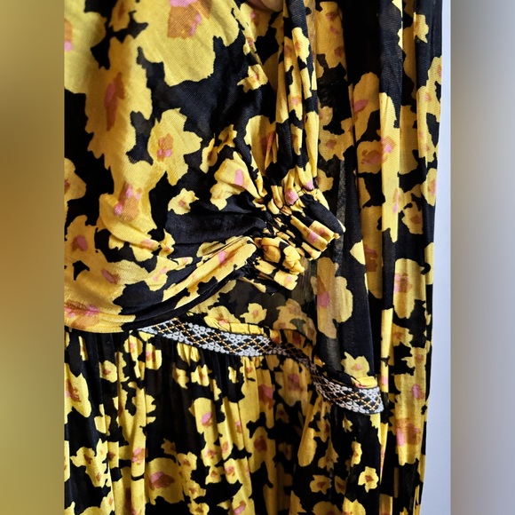 Free People - Semi Sheer Tunic - Size M - Picture 6 of 7